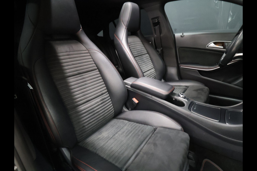 Mercedes-Benz CLA-Klasse Shooting Brake 200 Prestige AMG Line [TREKHAAK AFNEEMBAAR, SCHUIFKANTELDAK, MEMORY SEATS, CAMERA, PDC V+A, CRUISE, BLUETOOTH, CLIMATE, NIEUWSTAAT]
