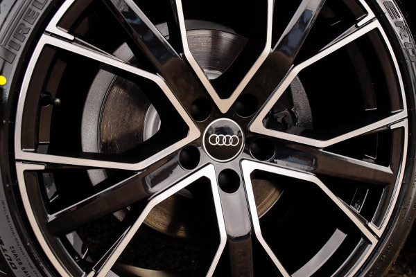 Audi A6 Avant 1.8 TFSI ultra Sport S-Line Automaat 190pk! 1e Eig|DLR|Panoramadak|Lederen sportstoelen|LED Matrix|20inch|BOSE|Black