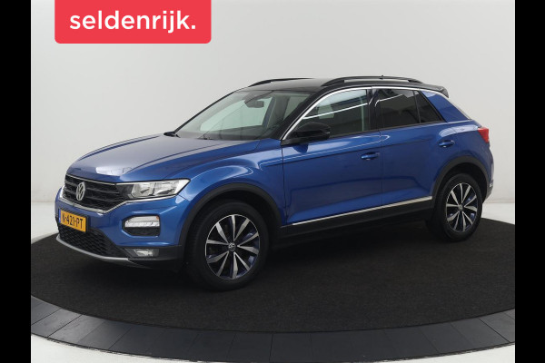 Volkswagen T-Roc 1.0 TSI Style | Trekhaak | Stoelverwarming | Parkeerhulp | Adaptive cruise | Navigatie | Bluetooth | Carplay | Climate control | Virtual cockpit