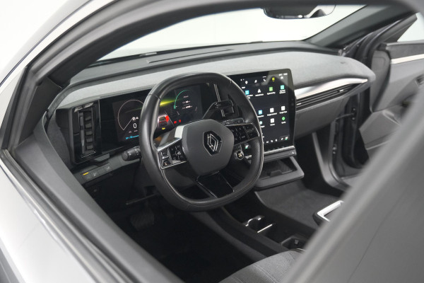 Renault Mégane E-Tech EV40 Boost Charge Techno | 1 FASE | SOH 95,5% | Camera | Apple Carplay | Parkeersensoren