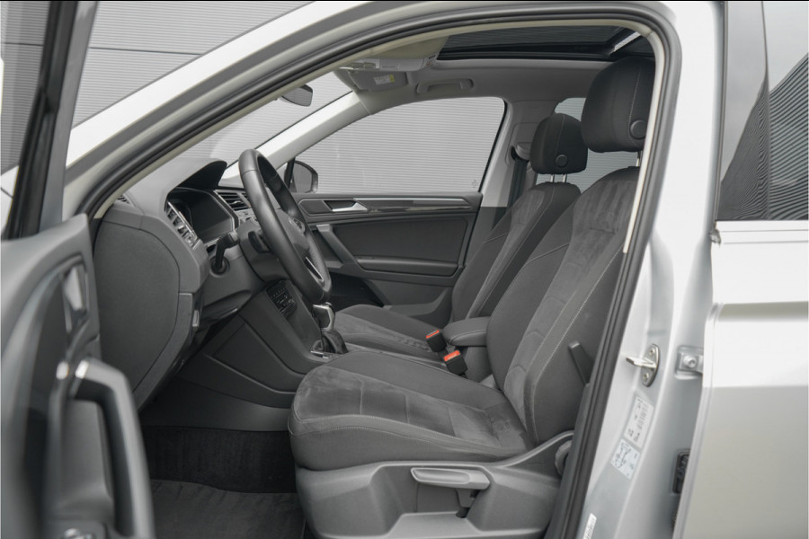 Volkswagen Tiguan 1.4 TSI eHybrid Elegance Pano ACC 360° IQ Light Stuurwielverw