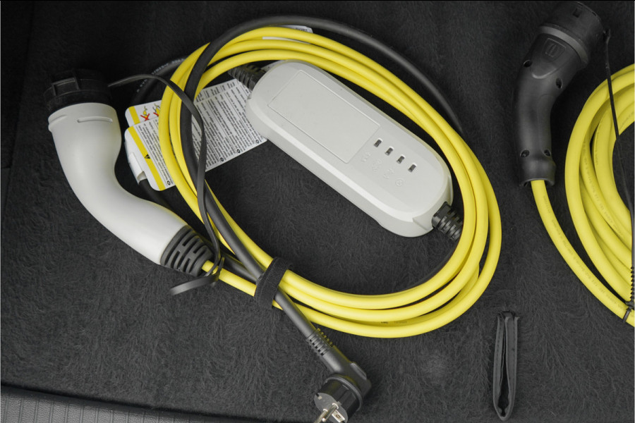 Volkswagen Tiguan 1.4 TSI eHybrid Elegance Pano ACC 360° IQ Light Stuurwielverw