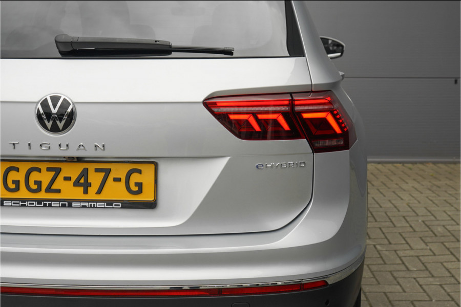 Volkswagen Tiguan 1.4 TSI eHybrid Elegance Pano ACC 360° IQ Light Stuurwielverw