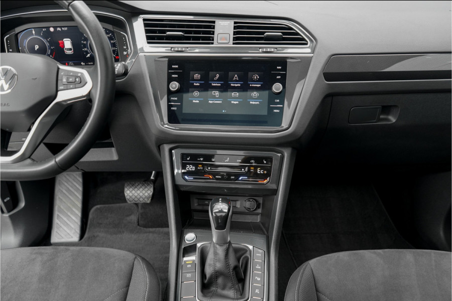 Volkswagen Tiguan 1.4 TSI eHybrid Elegance Pano ACC 360° IQ Light Stuurwielverw