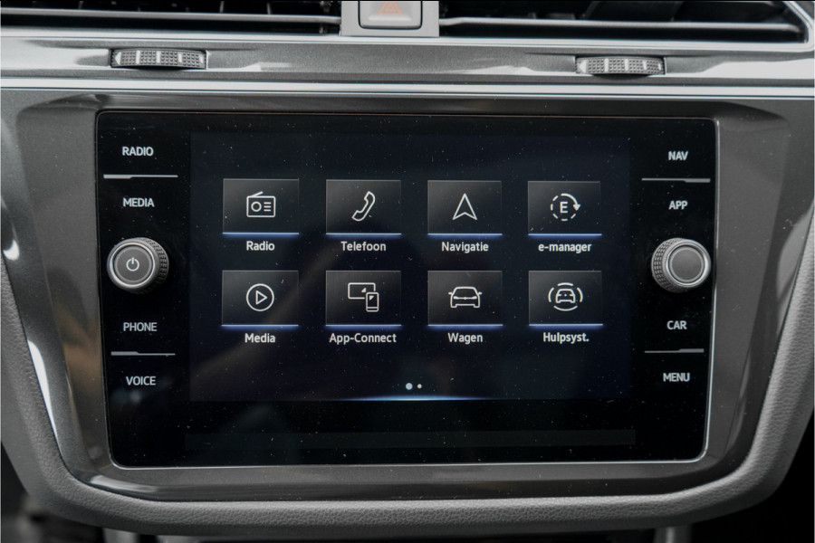 Volkswagen Tiguan 1.4 TSI eHybrid Elegance Pano ACC 360° IQ Light Stuurwielverw