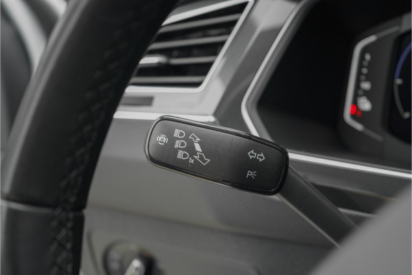 Volkswagen Tiguan 1.4 TSI eHybrid Elegance Pano ACC 360° IQ Light Stuurwielverw