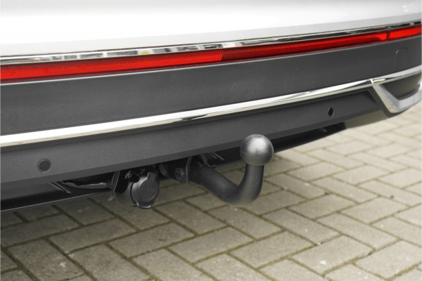 Volkswagen Tiguan 1.4 TSI eHybrid Elegance Pano ACC 360° IQ Light Stuurwielverw