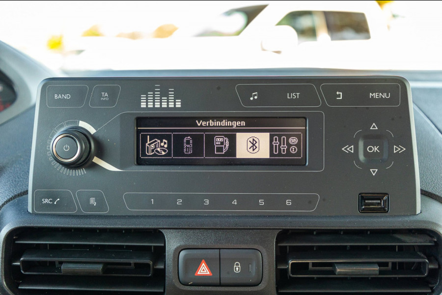 Peugeot Partner 1.6 BlueHDI Pro Trekhaak I Airco I Bluetooth I Betimmering I NAP I BTW