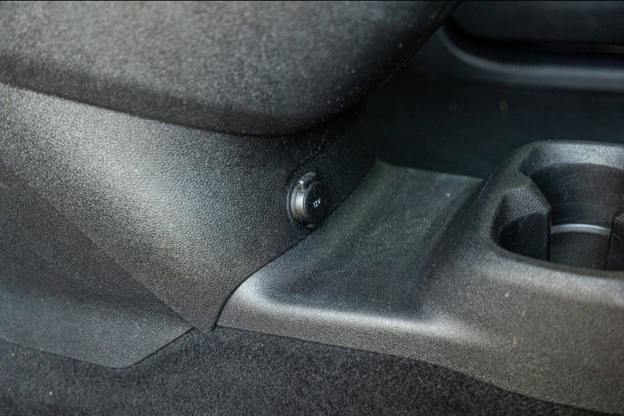 Peugeot Partner 1.6 BlueHDI Pro Trekhaak I Airco I Bluetooth I Betimmering I NAP I BTW
