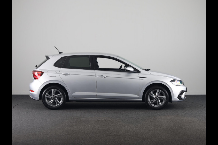 Volkswagen Polo 1.0 TSI R-Line Business 95 PK | Navigatie | Camera | Stoelverwarming | Extra getint glas