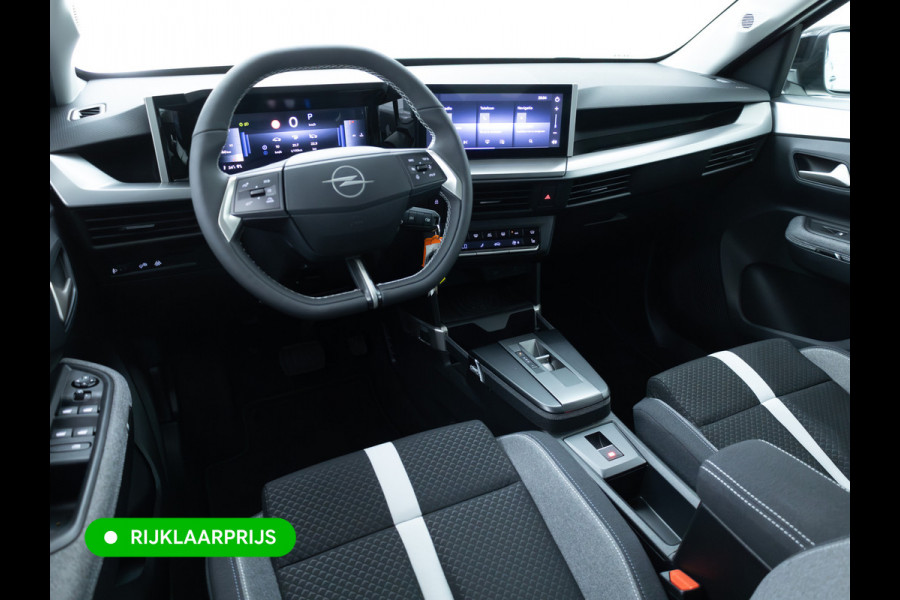 Opel Frontera 1.2 Turbo Hybrid GS 7 persoons | Stoel-, Stuur- & voorruitverwarming | Camera | Apple Carplay | Navigatie | Cruise | PDC V+A, Extra getint glas achter, derde zitrij, Nieuwe auto, tot 8 jaar garantie, 7 stuks Frontera op voorraad!
