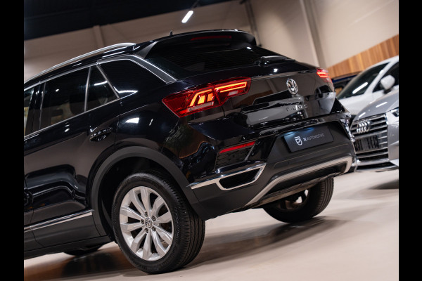 Volkswagen T-Roc 1.5 TSI 150PK Sport, Virtual Cockpit, ACC, Voll Led, Apple Carplay, Android Auto, Camera, PDC, Voll Onderhoud