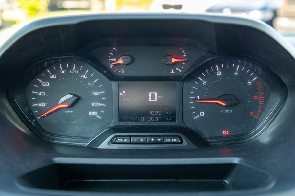 Peugeot Partner 1.2 PureTech 110 PK Premium Airco I Cruise I CarPlay I Android I Parkeersensoren I NAP