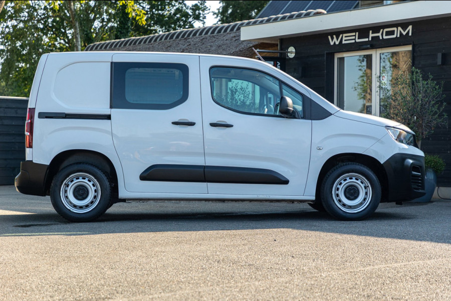 Peugeot Partner 1.2 PureTech 110 PK Premium Airco I Cruise I CarPlay I Android I Parkeersensoren I NAP