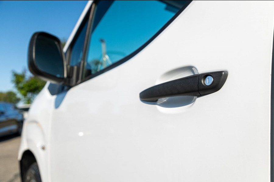 Peugeot Partner 1.2 PureTech 110 PK Premium Airco I Cruise I CarPlay I Android I Parkeersensoren I NAP