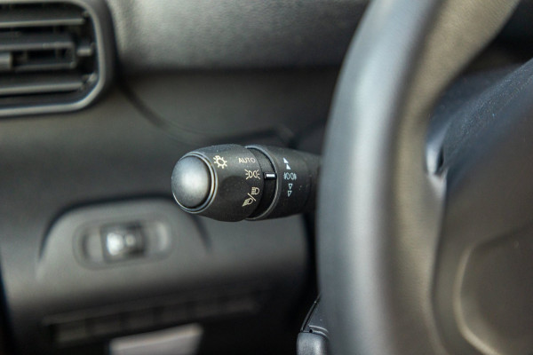 Peugeot Partner 1.2 PureTech 110 PK Premium Airco I Cruise I CarPlay I Android I Parkeersensoren I NAP
