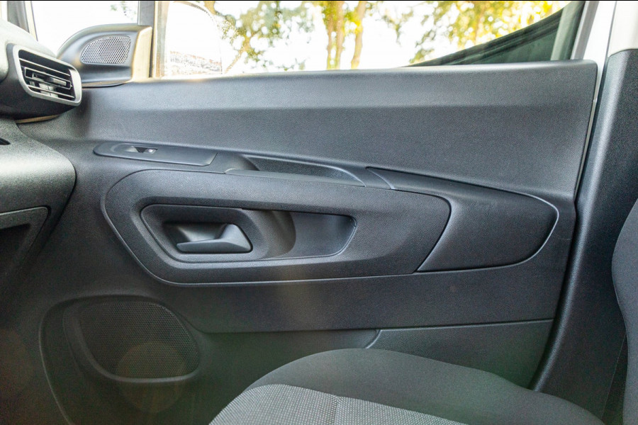 Peugeot Partner 1.2 PureTech 110 PK Premium Airco I Cruise I CarPlay I Android I Parkeersensoren I NAP