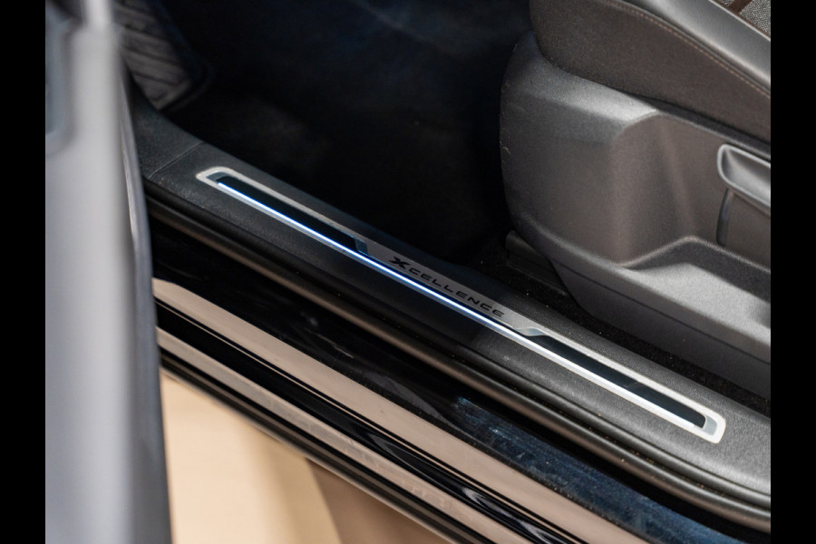 Seat Tarraco 1.5 TSI 150PK Style, Virtual Cockpit, Apple Carplay, Android Auto, Camera, ACC, Navi, Clima, 19" Velgen, Voll Led