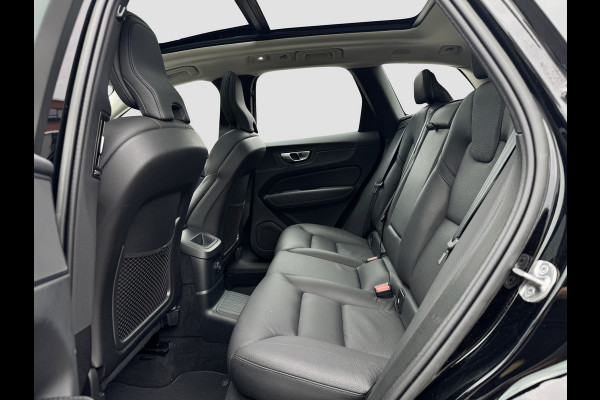 Volvo XC60 2.0 T8 Pano | Trekhaak | Pilot Assist | Carplay | Long Range | Camera | Elektrische stoelen | Plug-in hybrid | Facelift