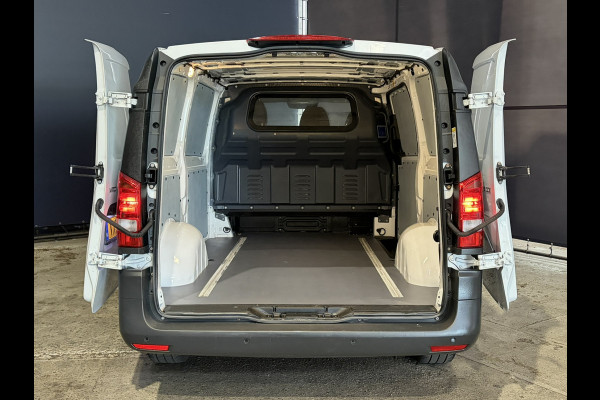 Mercedes-Benz Vito 119 CDI 190pk Automaat 4x4 L2H1 Euro6 Airco | Camera | Apple Carplay | Cruisecontrol Android Auto, Parkeersensoren, Stoelverwarming, Bijrijdersbank
