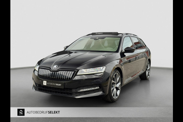 Škoda Superb Combi 1.4 TSI iV Sportline | Pano | Matrix LED | Trekhaak | Memory | ACC | Side Assist | Keyless | Dealer onderhouden