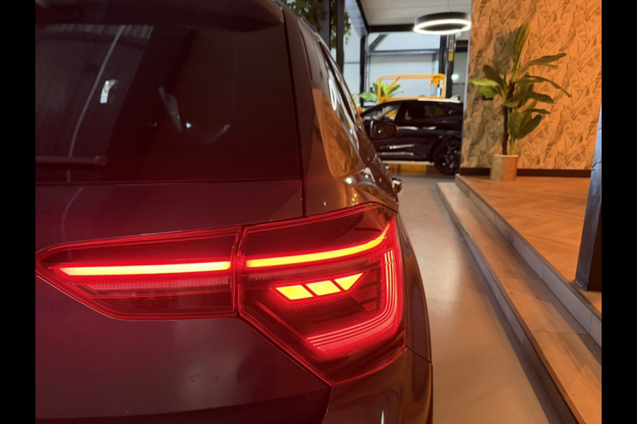 Volkswagen Polo 1.0 TSI Style|IQ.Light|Carplay|Virtual Cockpit|Keyless|Camera|Alcantara|Adaptieve Cruise|StoelVW|Rijklaar