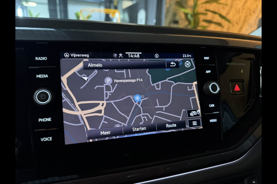 Volkswagen Polo 1.0 TSI Style|IQ.Light|Carplay|Virtual Cockpit|Keyless|Camera|Alcantara|Adaptieve Cruise|StoelVW|Rijklaar