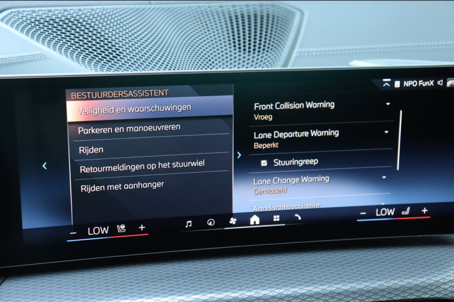 BMW 3-serie 330e xDrive Tansanitblau HUD ambiance verl M-Sport Pro leer+vw stuurverw el.klep camera's