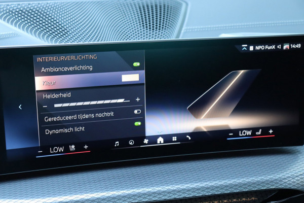 BMW 3-serie 330e xDrive Tansanitblau HUD ambiance verl M-Sport Pro leer+vw stuurverw el.klep camera's