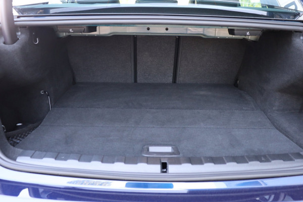 BMW 3-serie 330e xDrive Tansanitblau HUD ambiance verl M-Sport Pro leer+vw stuurverw el.klep camera's