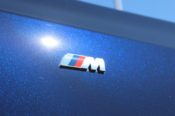 BMW 3-serie 330e xDrive Tansanitblau HUD ambiance verl M-Sport Pro leer+vw stuurverw el.klep camera's