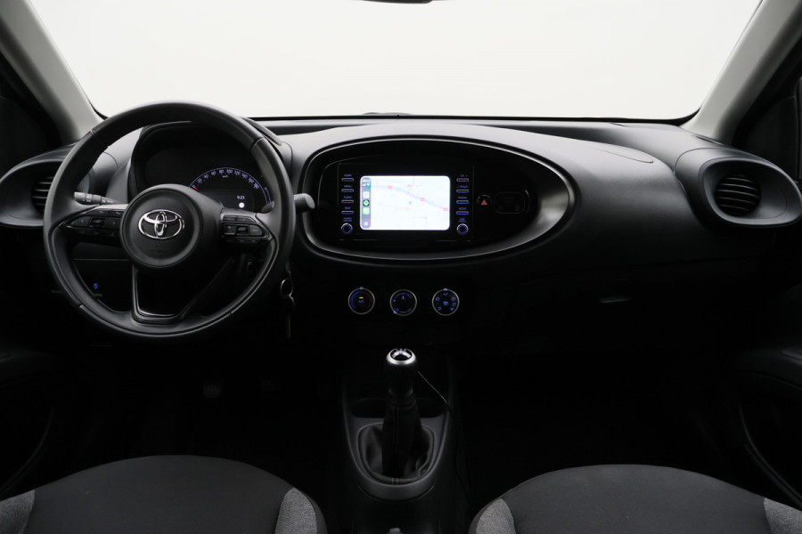 Toyota Aygo X 1.0 VVT-i MT Play Camera, Airco, Cruise, Apple Carplay, Rijstrooksensor, Elektrisch Pakket
