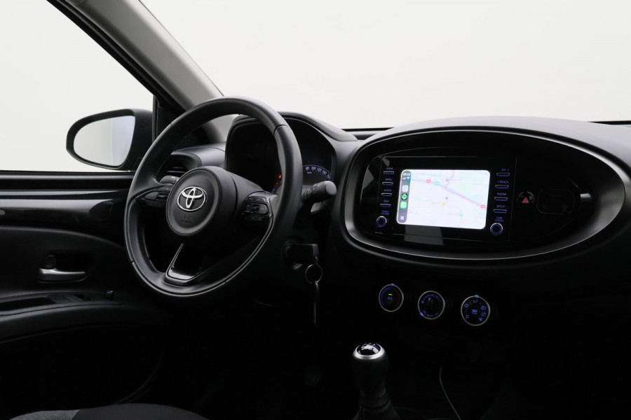Toyota Aygo X 1.0 VVT-i MT Play Camera, Airco, Cruise, Apple Carplay, Rijstrooksensor, Elektrisch Pakket