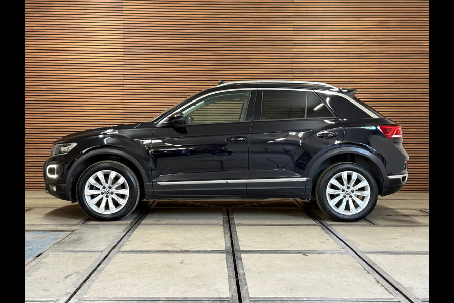 Volkswagen T-Roc 1.5 TSI Sport | Panorama | ACC | Virtual Cockpit | Camera | LED | Lane Assist | 2020