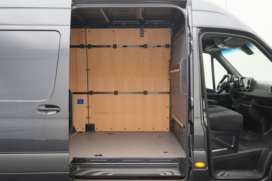 Mercedes-Benz Sprinter 319 CDI L2H2 Select 3-Zits, LED, Camera, Apple Carplay, Standkachel, PDC