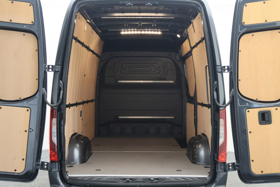 Mercedes-Benz Sprinter 319 CDI L2H2 Select 3-Zits, LED, Camera, Apple Carplay, Standkachel, PDC