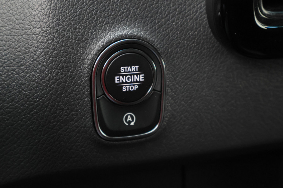 Mercedes-Benz Sprinter 319 CDI L2H2 Select 3-Zits, LED, Camera, Apple Carplay, Standkachel, PDC