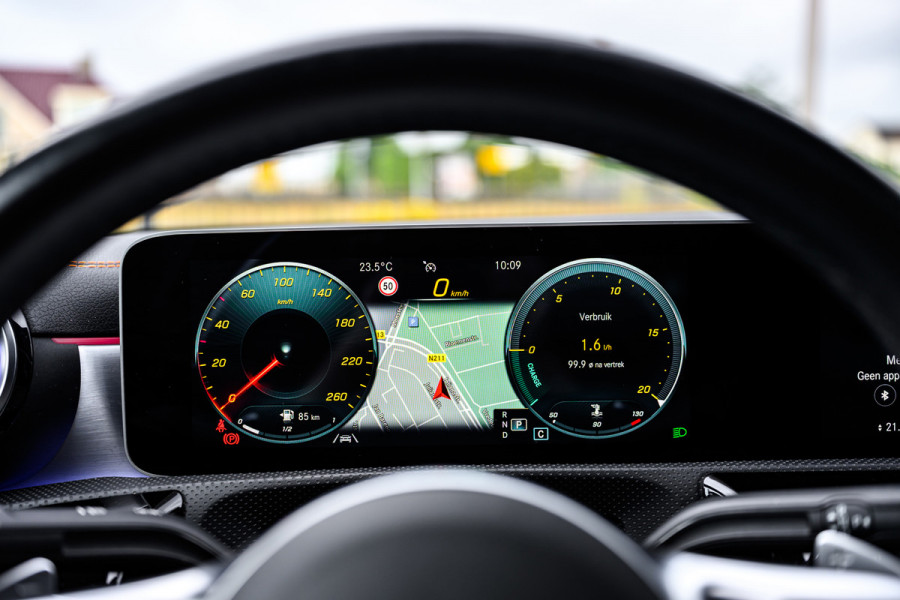 Mercedes-Benz CLA-Klasse 200 Premium Plus Pano/Edition/Sfeer/Camera