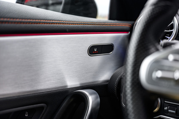 Mercedes-Benz CLA-Klasse 200 Premium Plus Pano/Edition/Sfeer/Camera