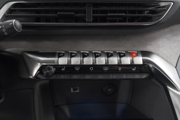Peugeot 3008 PureTech 130 EAT8 GT | Camera | Dodehoekdetectie | Adaptieve Cruise Control