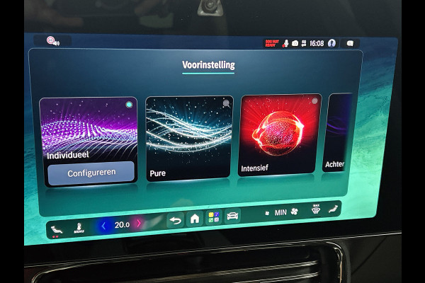 Mercedes-Benz CLA-Klasse Shooting Brake 250+ Business Solution AMG 85 kWh | Nightpakket | Trekhaak | Vast panoramadak |Sportstoelen | Massagefunctie | Warmtewerend, donkergetint glas | 18 inch vijfspaaks lichtmetalen AMG-velgen |