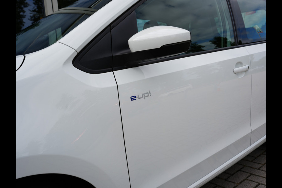 Volkswagen e-Up! e-up! SOH 89% | Achteruitrijcamera | Stoelverwarming | Ecc