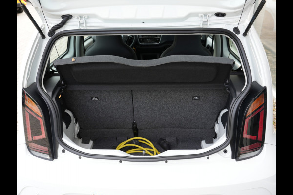 Volkswagen e-Up! e-up! SOH 89% | Achteruitrijcamera | Stoelverwarming | Ecc