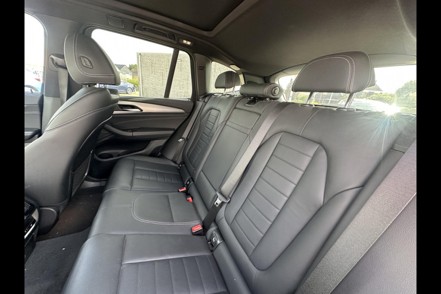 BMW iX3 High Executive 80 kWh Nieuw binnen, meer foto’s volgen nog | Panoramadak | Stoelverwarming | 360 graden camera |  Bestuurdersstoel Met Geheugen | Keyless entry | Sportstoelen | Head Up Display