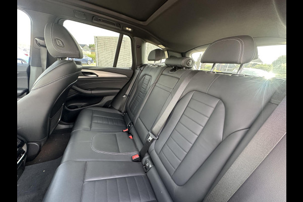 BMW iX3 High Executive 80 kWh Nieuw binnen, meer foto’s volgen nog | Panoramadak | Stoelverwarming | 360 graden camera |  Bestuurdersstoel Met Geheugen | Keyless entry | Sportstoelen | Head Up Display