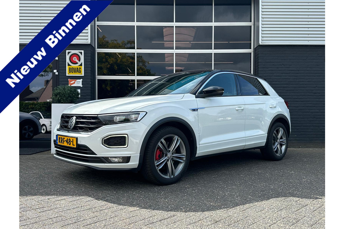 Volkswagen T-Roc 1.5 Sport R-Line, Two-Tone, Automaat, Bluetooth, CarPlay, Camera, Cruise, Trekhaak, PDC