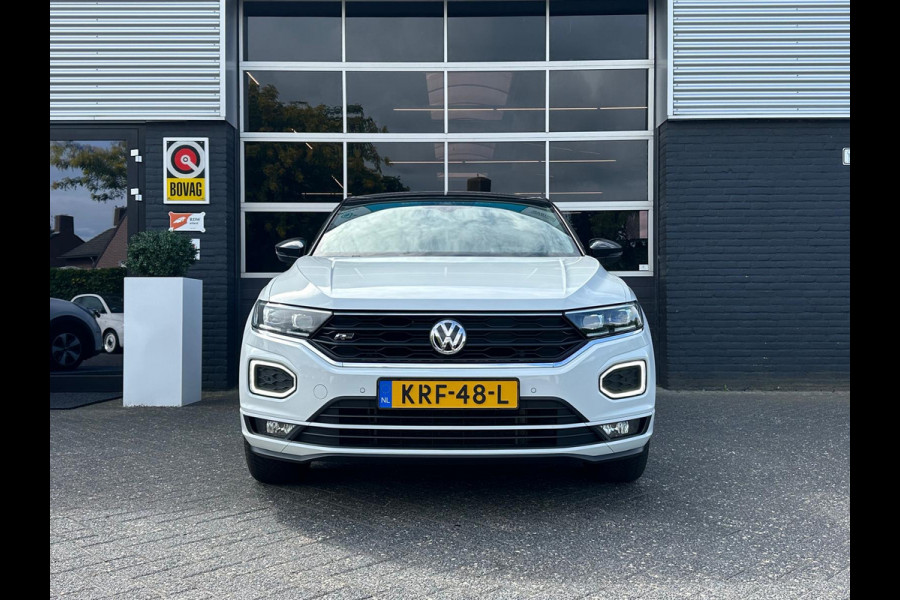 Volkswagen T-Roc 1.5 Sport R-Line, Two-Tone, Automaat, Bluetooth, CarPlay, Camera, Cruise, Trekhaak, PDC