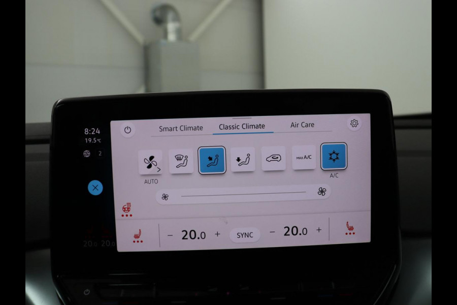 Volkswagen ID.4 Life 77 kWh | SOH 90.9% | Stoel & Stuurverwarming | Parkeerhulp | Adaptive cruise | navigatie | DAB+ | Carplay | Bluetooth | Climate control | Sfeerverlichting