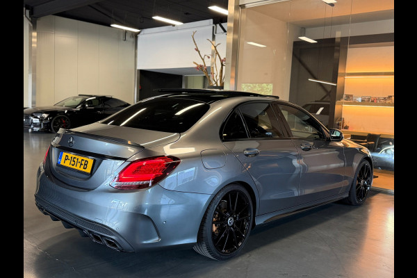 Mercedes-Benz C-Klasse 300 250PK AMG Night full option dealer onderhouden EQ