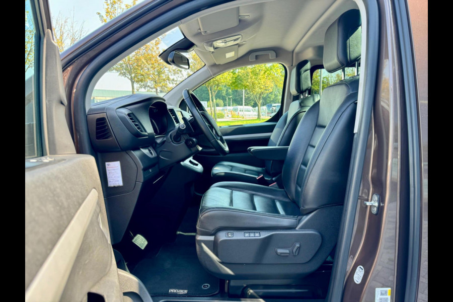 Toyota ProAce Verso 2.0 177pk Aut DC Executive, Elek. deuren, Massage stoelen, Panodak